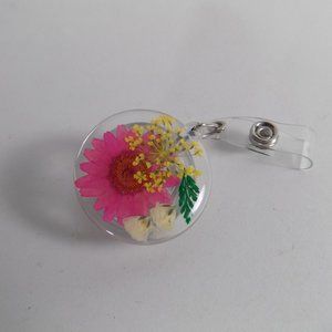 🌷5/25 SALE NEW Nursing Badge Retractable Reel Pull Pink Flower ID Card Clip